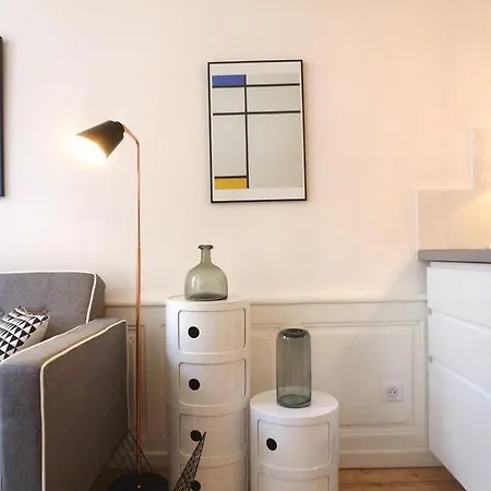 Meubles Fb Pierre Apartment